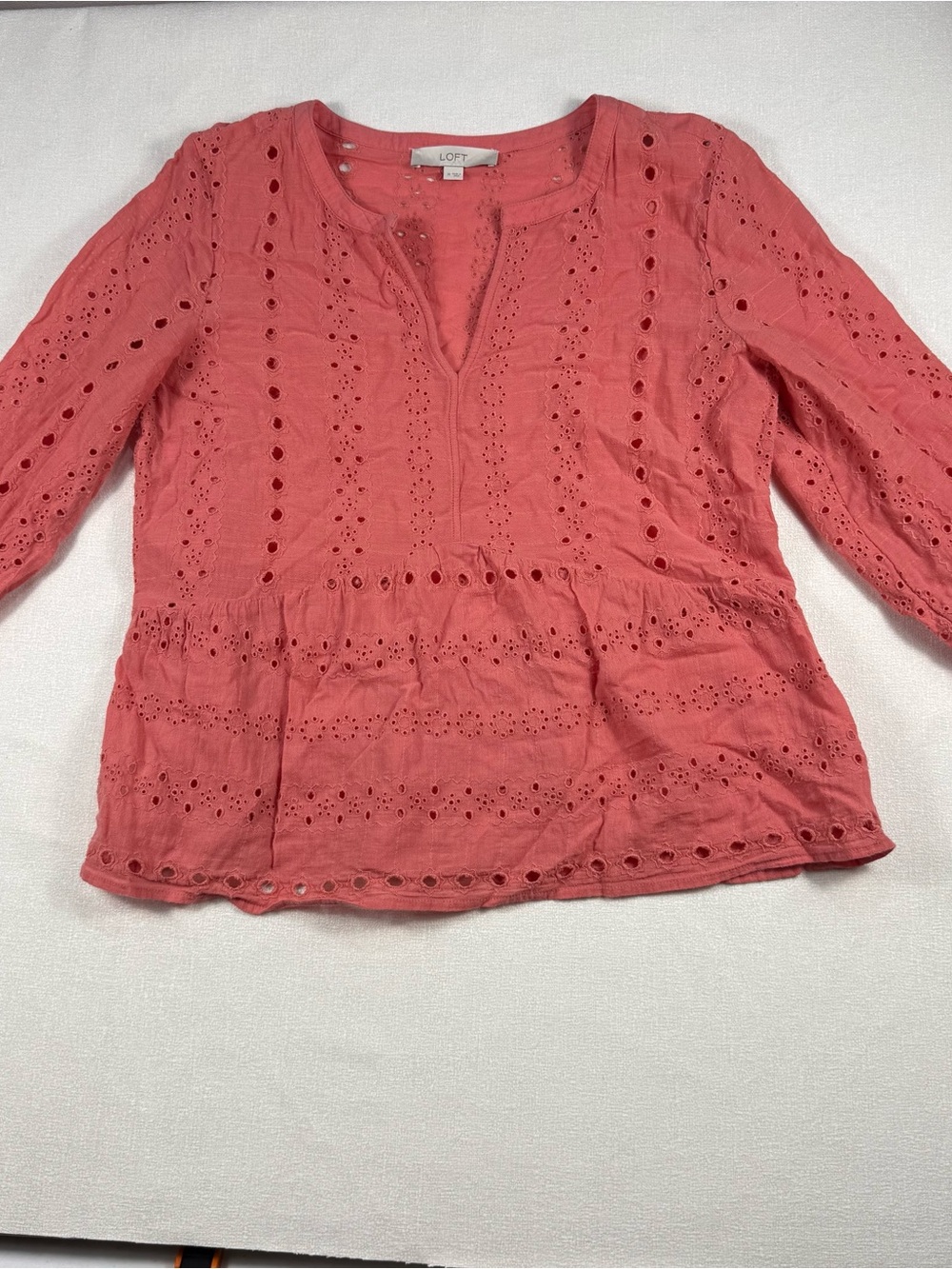 LOFT Coral Eyelet Peplum Blouse Women’s Medium Embroidered 3/4 sleeve Top